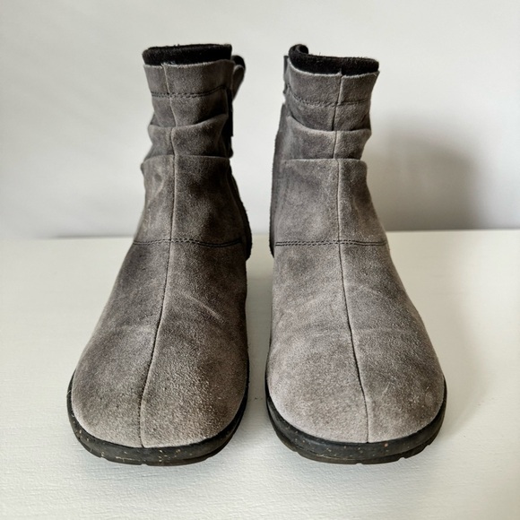 TEVA Capistrano Booties Ankle Boots Gray Gunsmoke Suede Leather Women’s Size 7 - Picture 4 of 16
